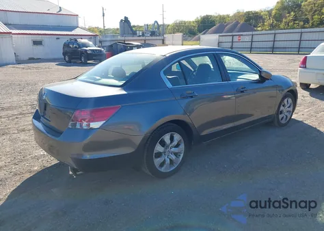 2008 Honda Accord 2.4 Ex from USA, damaged, VIN 1HGCP26718A130174